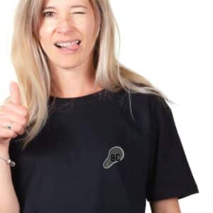 01046 T shirt femme noir 8C zoom