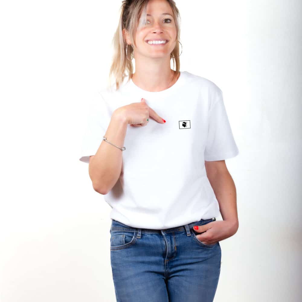 00553 T shirt femme blanc Drapeau Corse