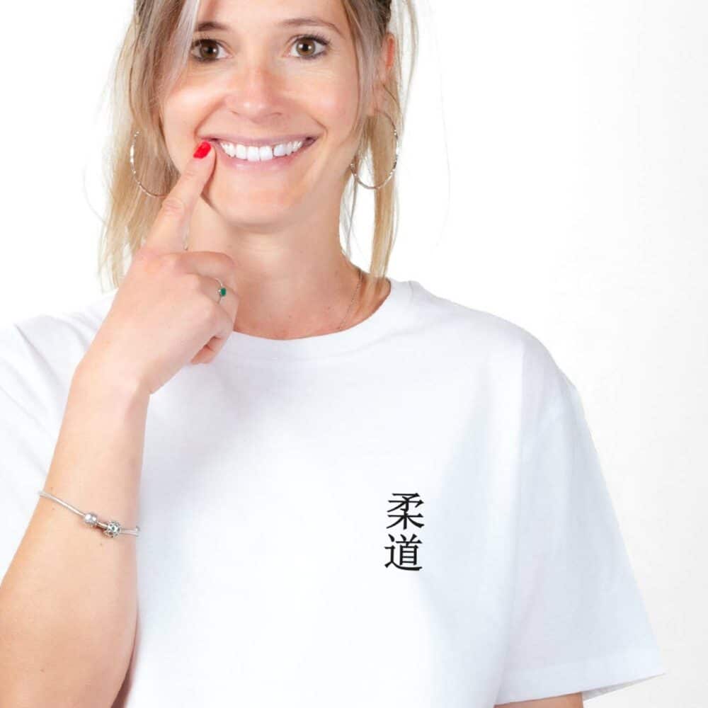 00817 T shirt femme blanc Judo caractères japonais Zoom