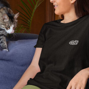 t shirt noir chat tigré Portrait
