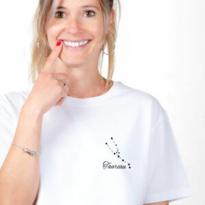 01942-T-shirt-femme-blanc-Signe-Astrologique-Taureau---constellation zoom