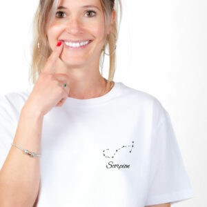 01960-T-shirt-femme-blanc-Signe-Astrologique-Scorpion---constellation- zoom